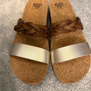 Reef Women's Tan and Silver Braided Sandals